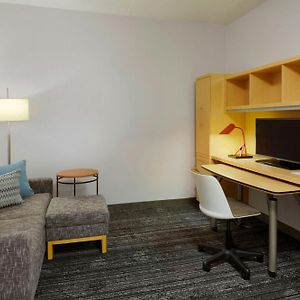 Towneplace Suites By Marriott London